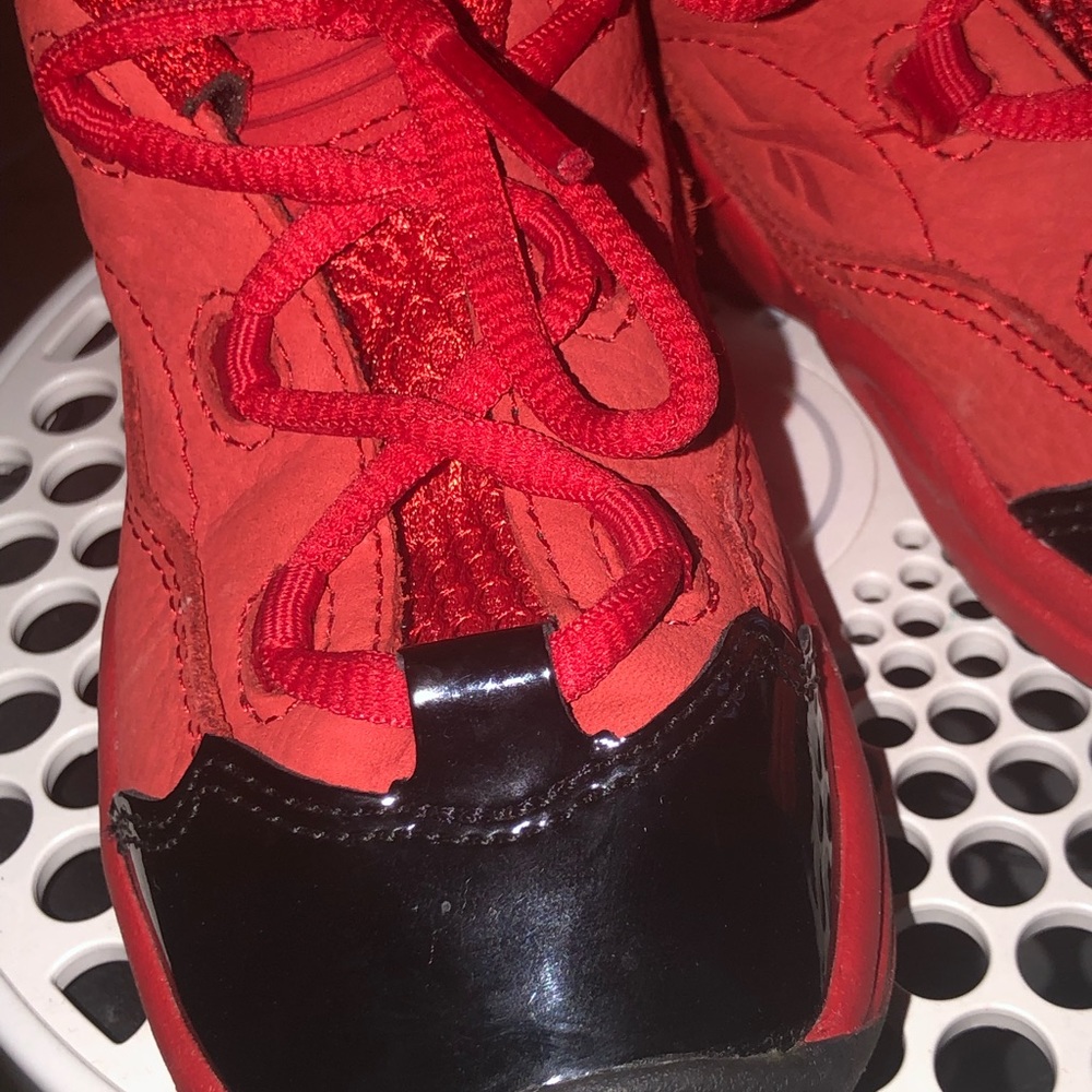 Reebok - Question - Picture 3 of 10